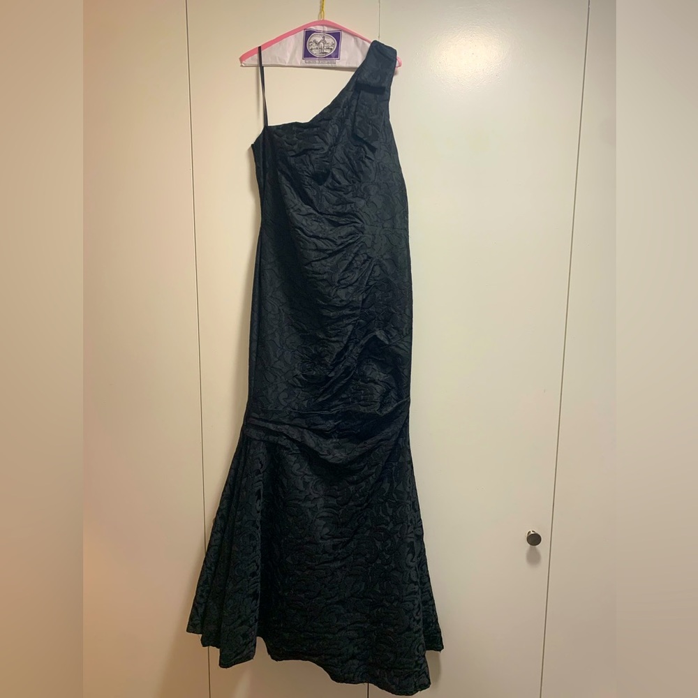David Meister Black Gown